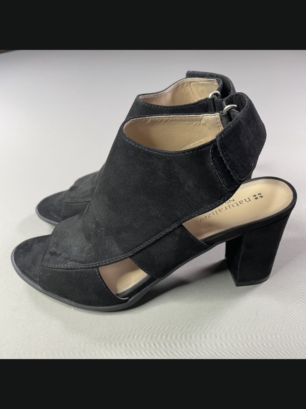 Naturalizer Shoes Womens 8.5 black faux suede ankle heels boho indie lucky - Picture 4 of 11